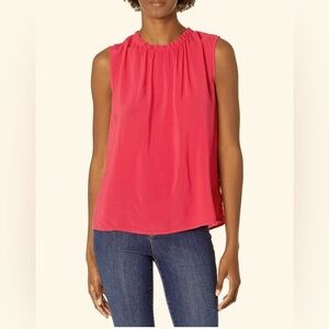 Velvet by Graham & Spencer Wenna Sleeveless Crepe Blouse, size XS
